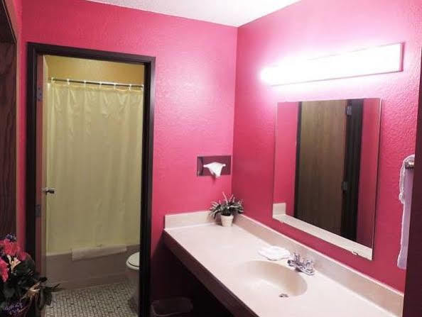 America'S Stay Inn Stewartville Esterno foto